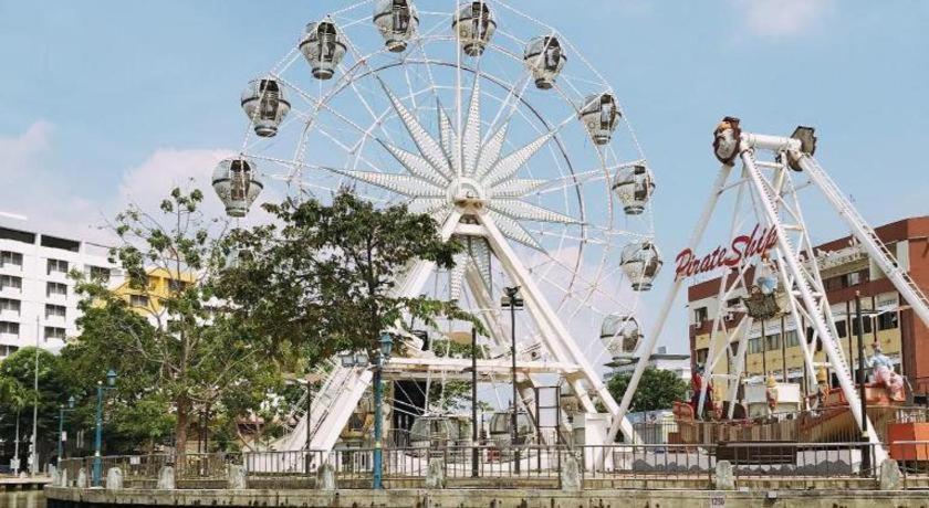Oyo 1090 ホリテル ホテル マラッカ Malacca エクステリア 写真